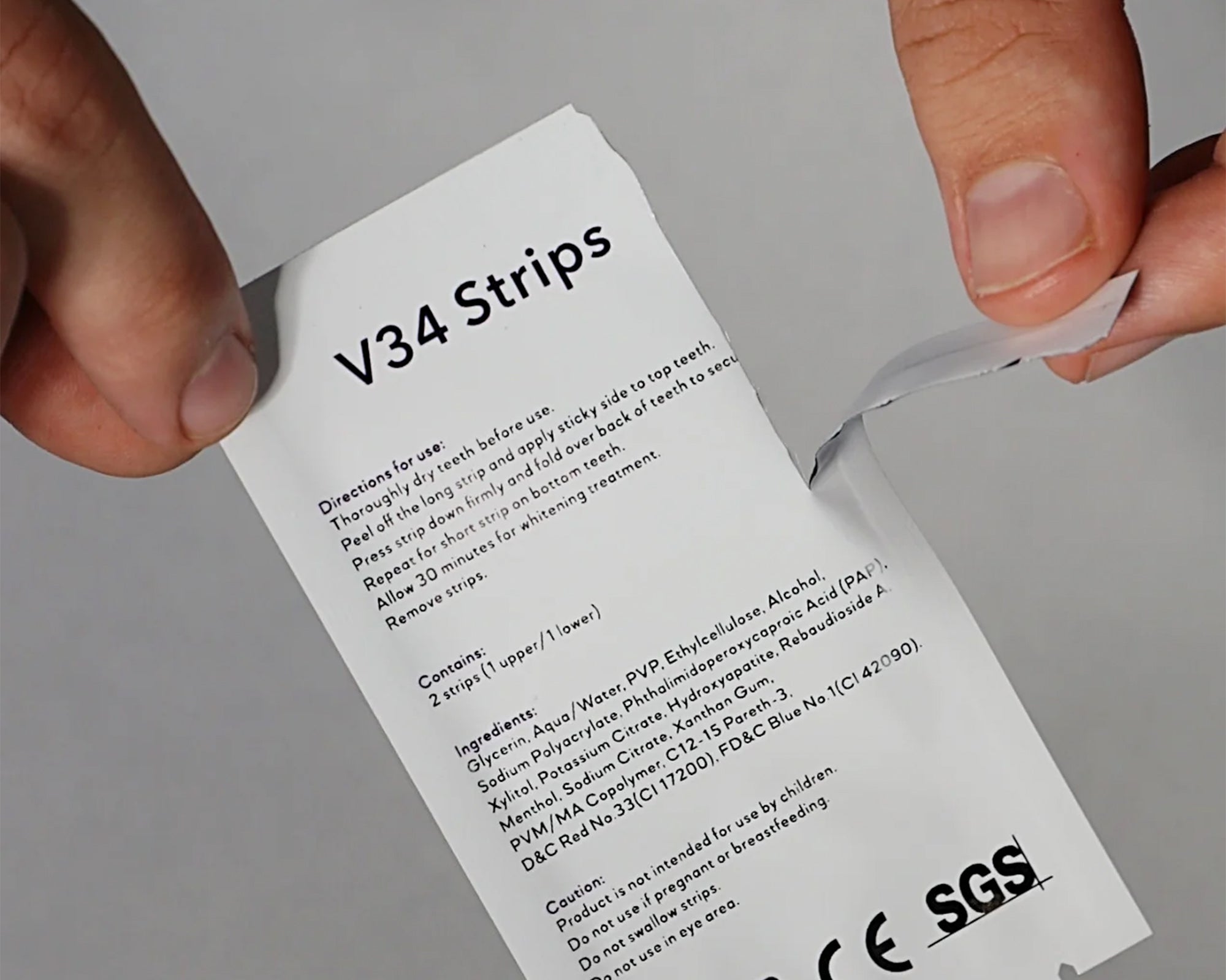 Verabschieden Sie sich von verfärbten Zähnen und begrüßen Sie ein strahlend weißes Lächeln. Entdecken Sie die Vorteile von Home Bleaching und vertrauen Sie auf unsere hochwertigen Produkte für ein perfektes Ergebnis.